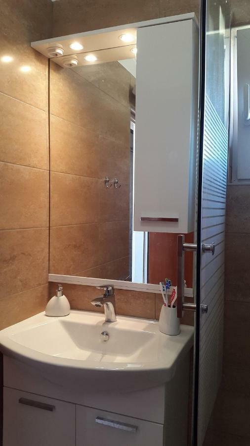 Paradise Apartment - Old Town Rab 라브 외부 사진