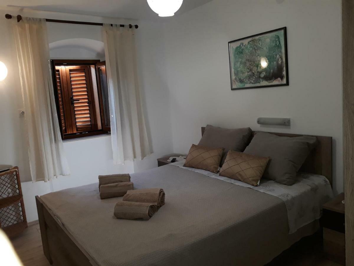 Paradise Apartment - Old Town Rab 라브 외부 사진